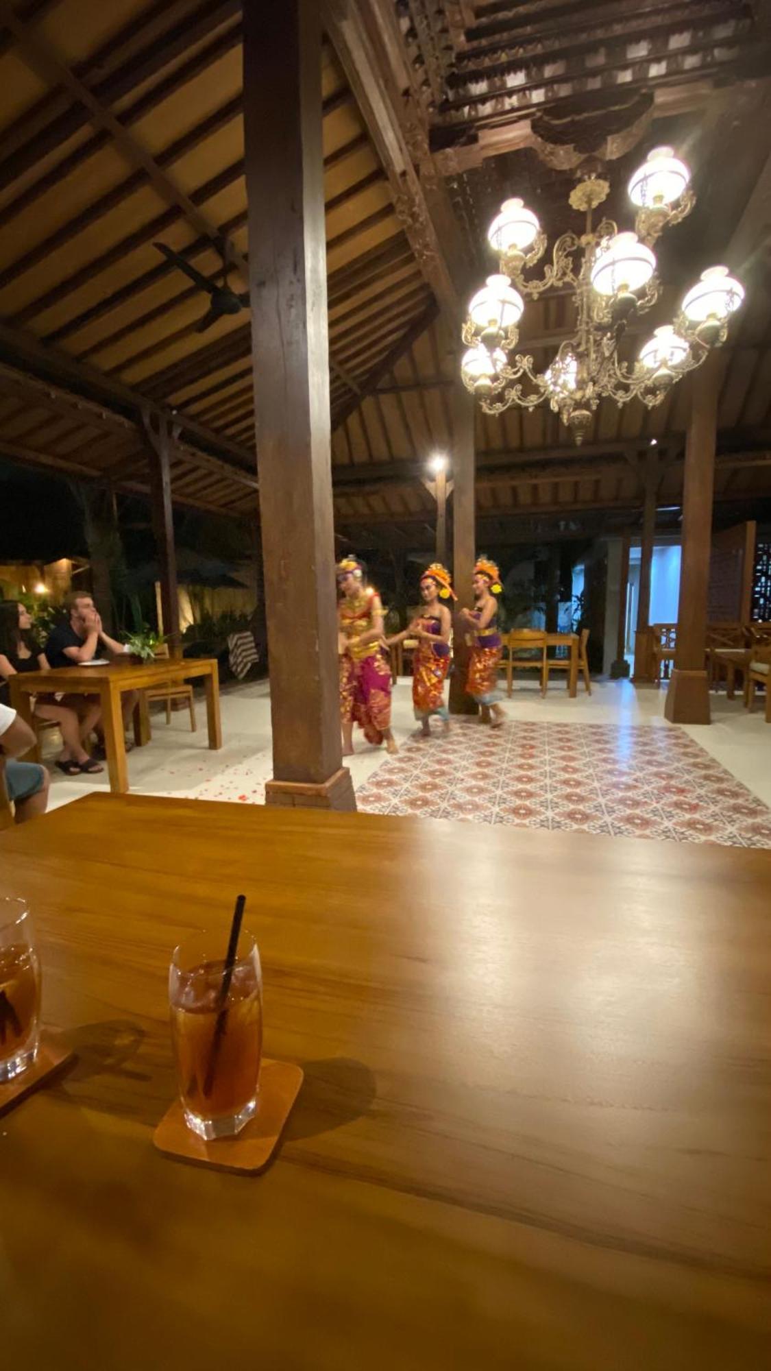 Villa Lova Sambirenteng Gretek Bagian luar foto